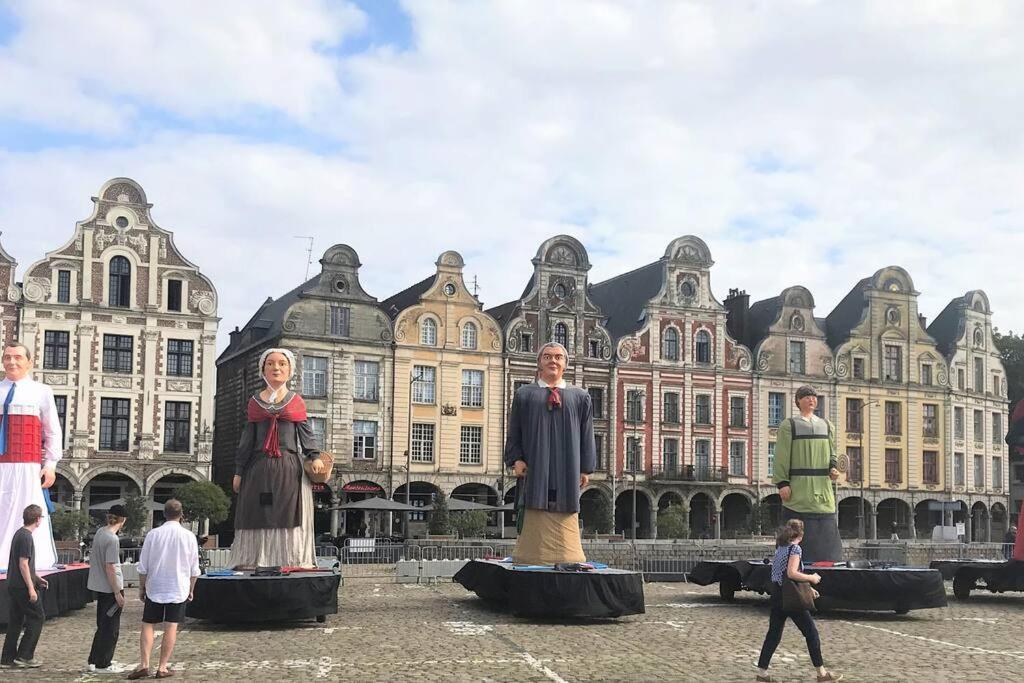 Les Coquelicots Grand Place Arras Exterior foto