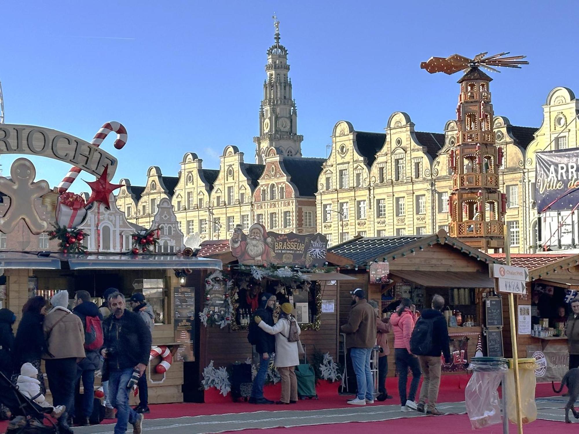 Les Coquelicots Grand Place Arras Exterior foto